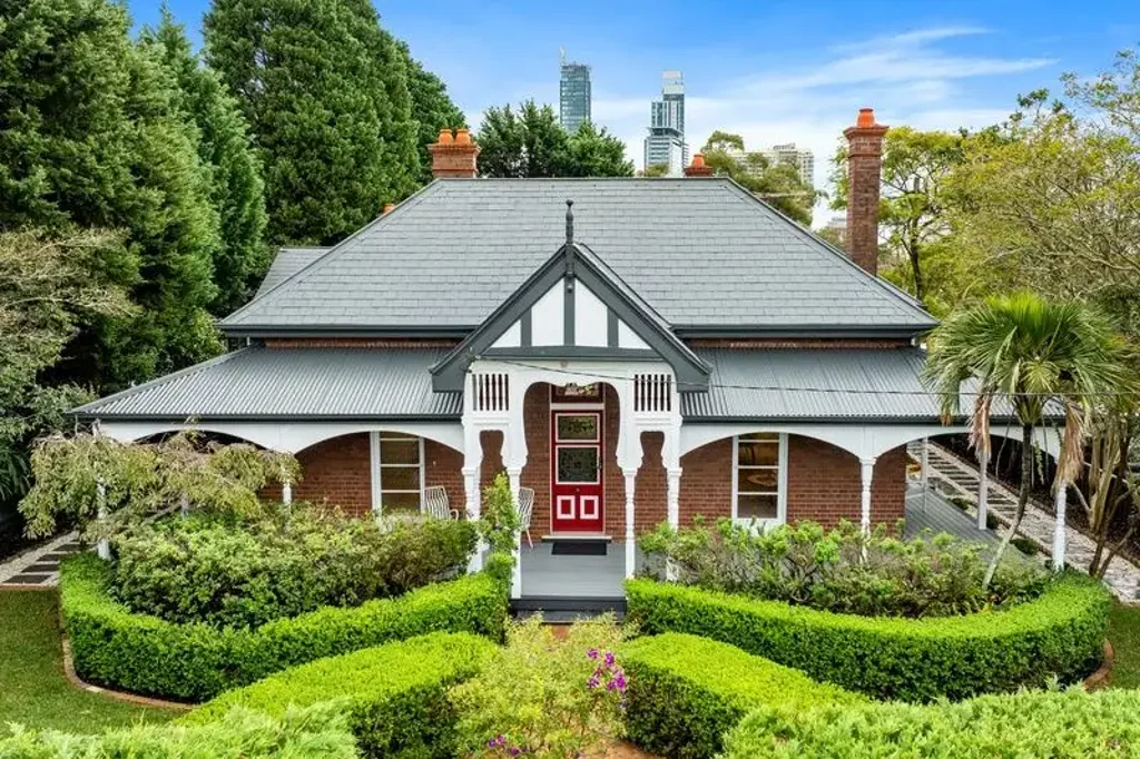 317 Mowbray Road, Chatswood, NSW 2067
