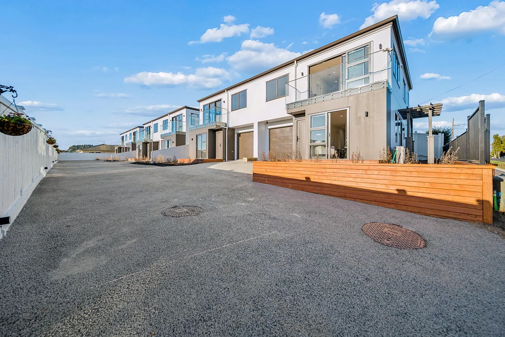 Tuakau 4 Bedroom Modern Living in the Heart of Tuakau