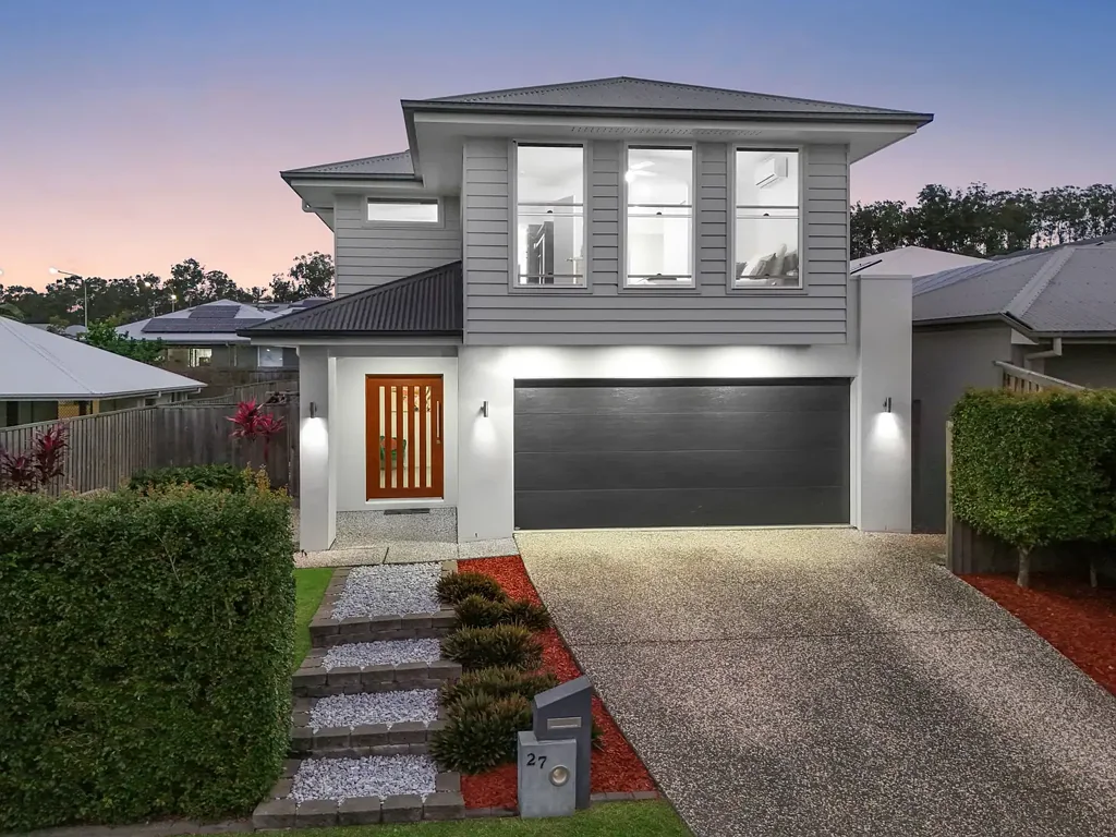 Bellbird Park 4침실 Built to Impress, Designed to Entertain, A Hallmark Home You’ll Love!