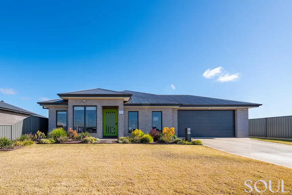 75 Hardiman Way, Griffith, NSW 2680