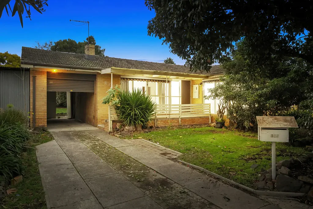 Bundoora 3침실 Great Opportunity in a Great Location