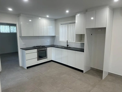 1/105 Rawson Road, Greenacre, NSW 2190, 2房, 1浴, Flat