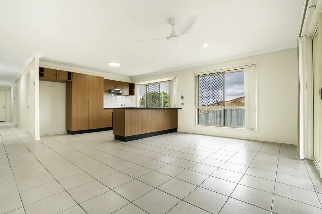 Camira 4Kwarto GREAT LOCATION - LARGE BLOCK - AMAZING INVESTMENT OPPORTUNITY