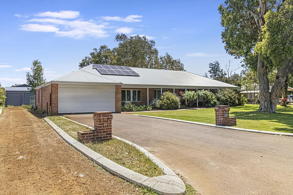 17 Goshawk Way, Vasse, WA 6280