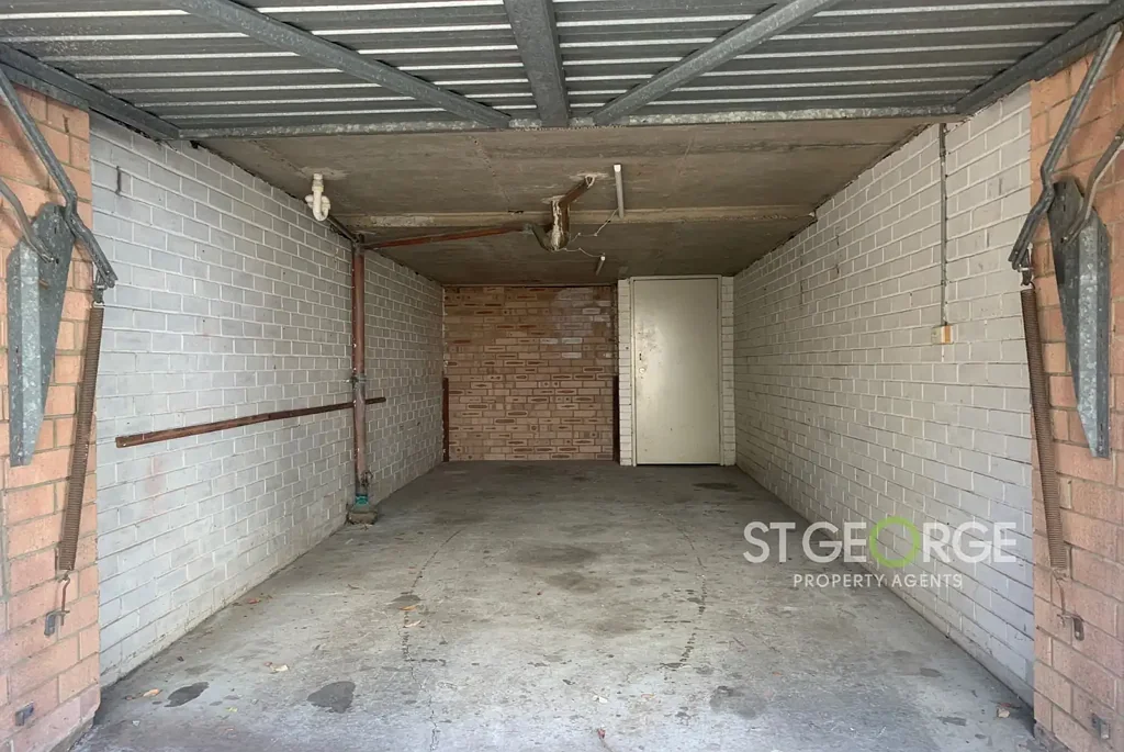 Penshurst Strata Title Independent Garage – Great Investment Opportunity - For Sale - Penshurst - $45,000