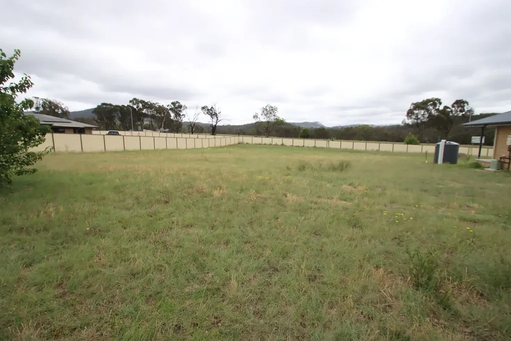3 Parkes Drive, Tenterfield, NSW 2372