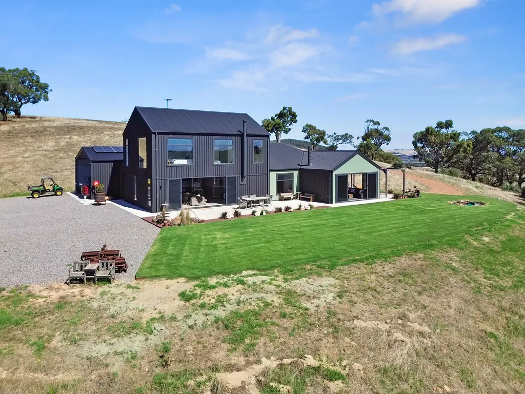 Hindmarsh Tiers Versatile living with room to move!