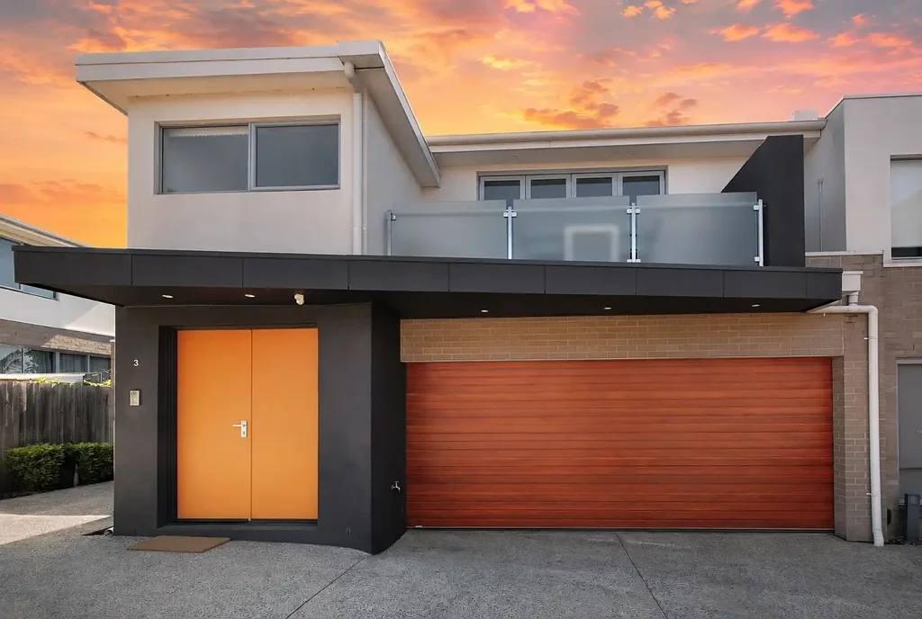 Oakleigh East 3બેડરૂમ Fantastic Value in Even Better Location