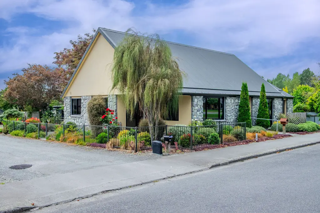 Fairlie 2 Bedroom Downsize in style