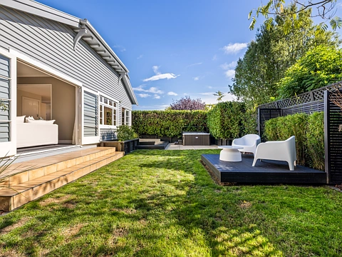 Saint Albans 3房  Sunny & Selling! $759,000