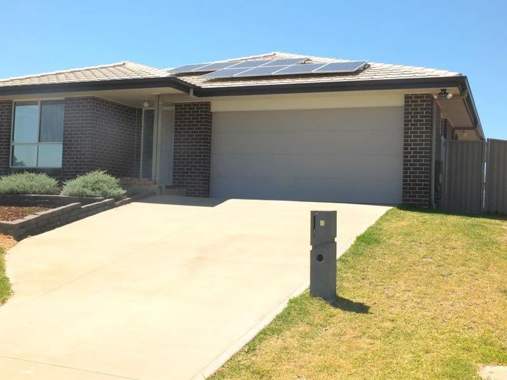 3 Miller Close, Narrabri, NSW 2390