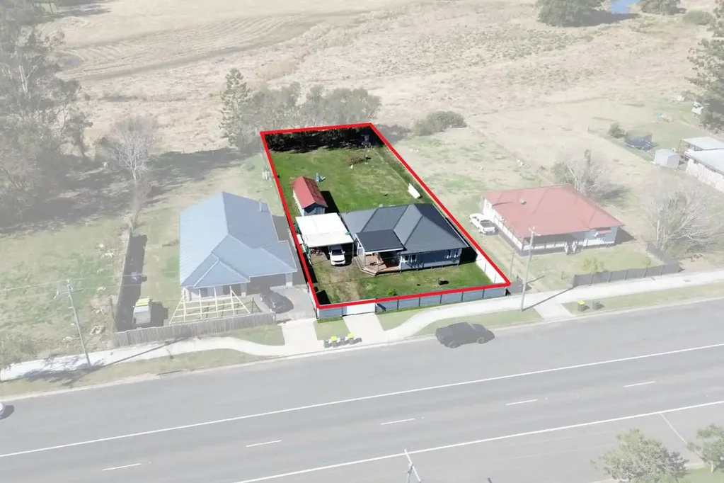 Beaudesert 3Kwarto Big Block, Big Opportunity – 1,338m² with Future Potential