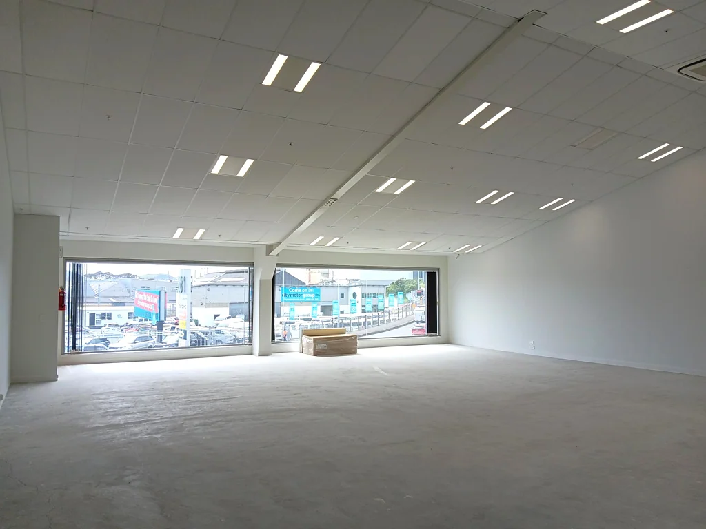 Penrose High Profile Office/Studio - 357m2