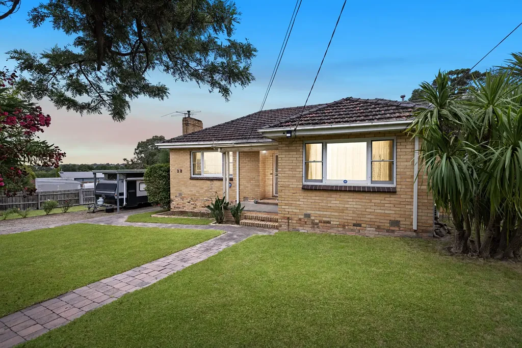 3B Roberts Street, Ferntree Gully, VIC 3156