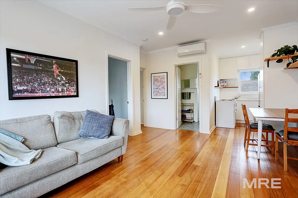 Furnished Chic Living in Pristine Locale