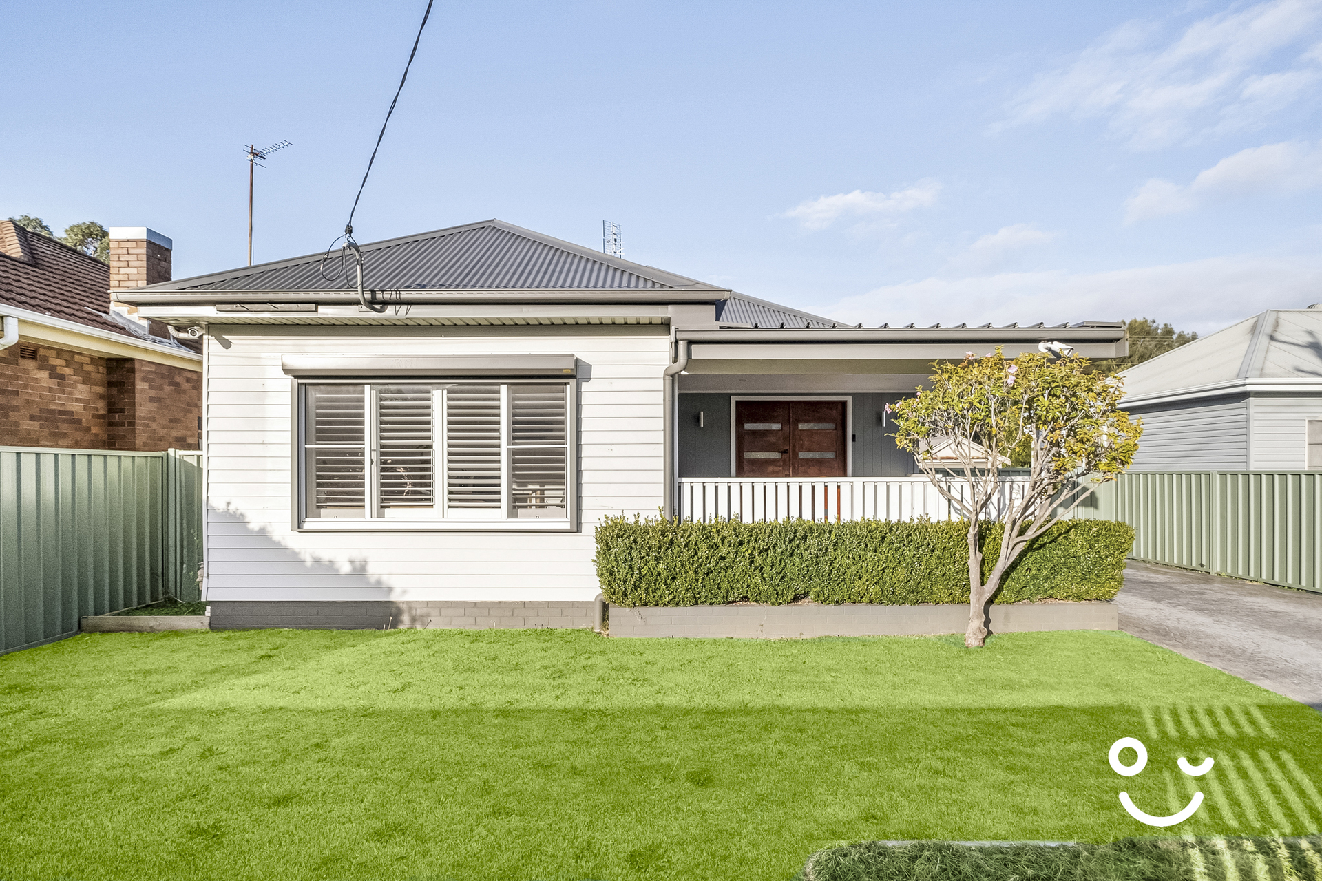 17 CRAWFORD AV, GWYNNEVILLE NSW 2500, 0 habitaciones, 0 baños, House