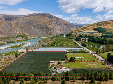 Cromwell  94 Pearson Road - Your Slice of Central Otago