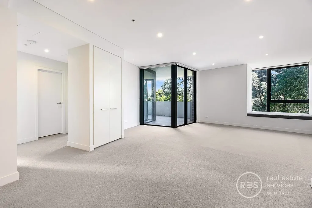 Mirvac Quality | 3-Bedroom + Study Apartment in Prestigious Vance, Harold Park