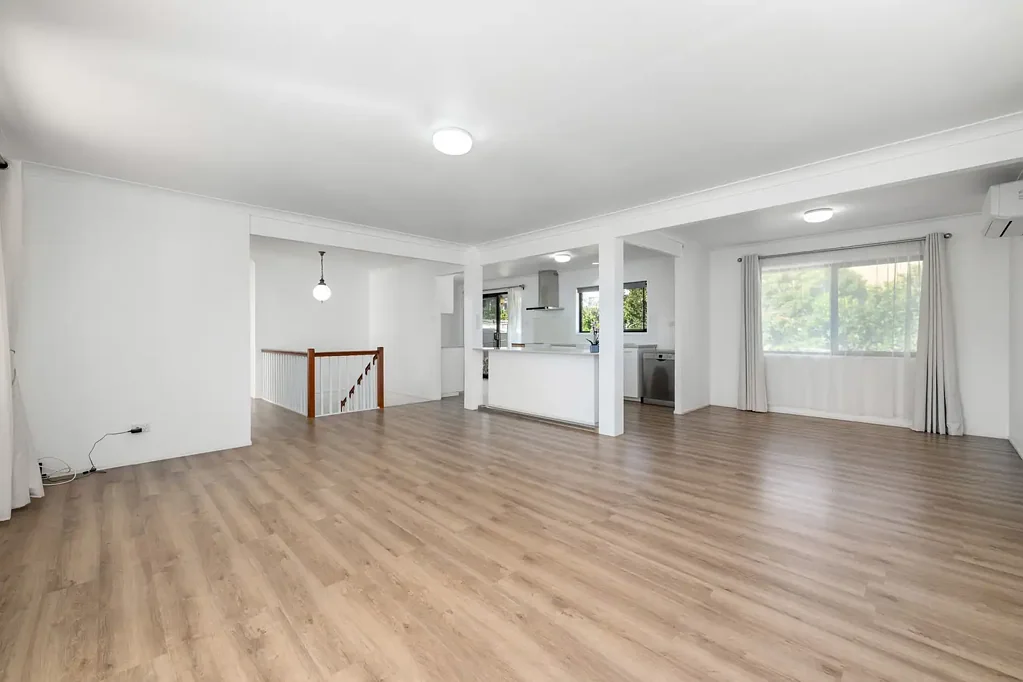 Spacious Highset Family Home in a Quiet Leafy Aspley Location