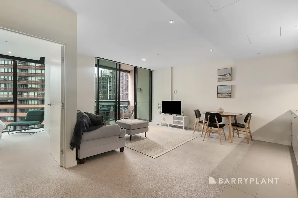 5C/9 Waterside Place, Docklands, VIC 3008