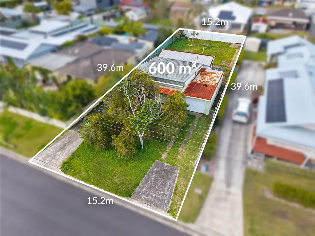 30 Hume Boulevard, Killarney Vale, NSW 2261