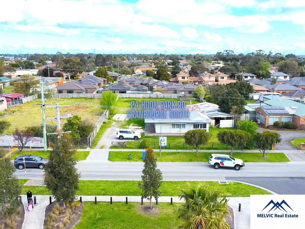 24 Huon Park Road, Cranbourne North, VIC 3977