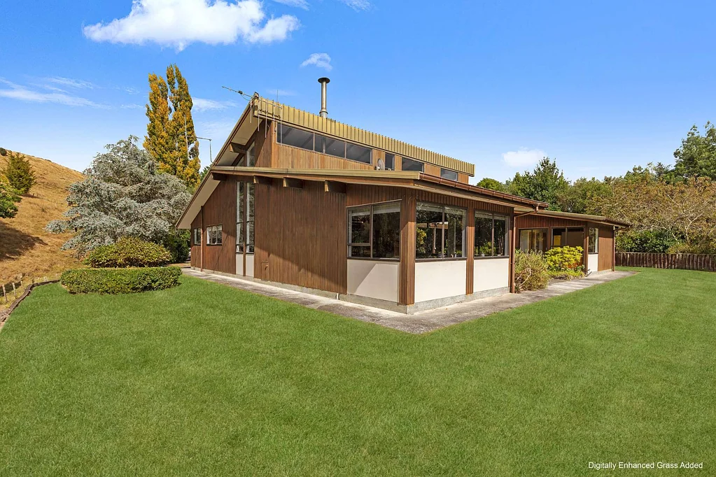 Hunterville 4房  BIG,BOLD,BEAUTIFUL in a Private Rural Setting