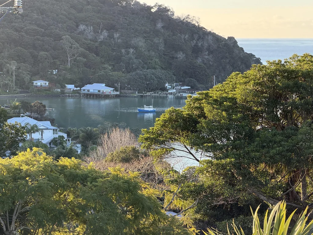 Mangonui 2房  Historic harbour views