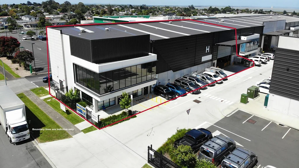 Manurewa Quality 783sqm warehouse in Wiri