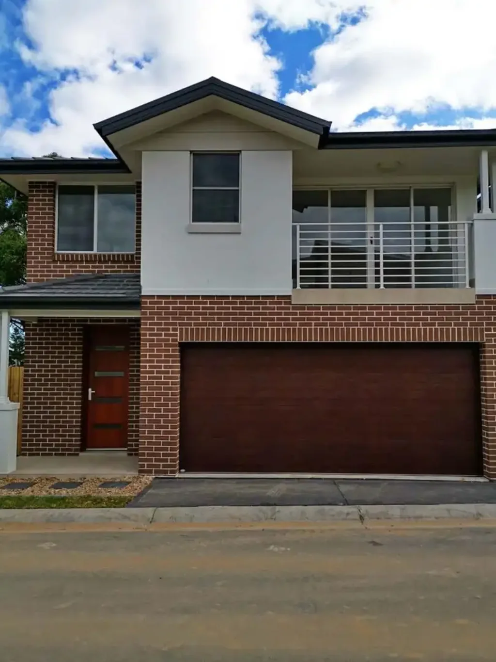 Norwest 4房  Modern Bright Living In a Quiet Leafy Place