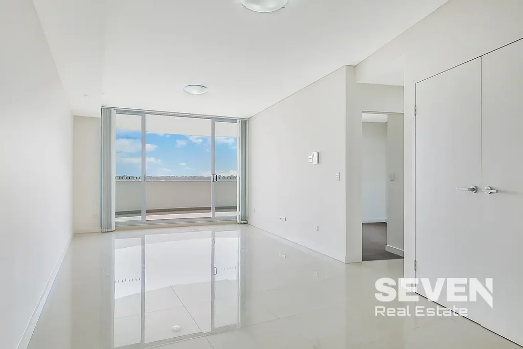 Modern Two-Bedroom Apartment with Ideal Northerly Aspect