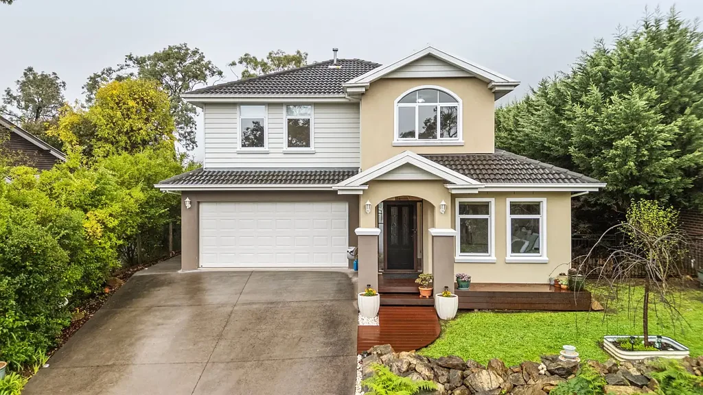 Upper Ferntree Gully 4Zimmer The Brief: Forever Family Living with the Perfect Hills Backdrop