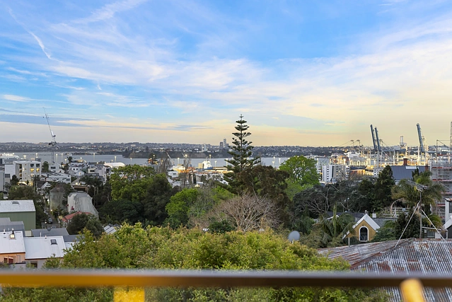 4/10 St Georges Bay Road, Parnell, Auckland City
