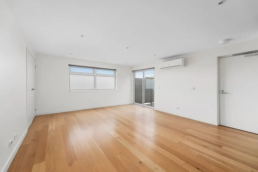 11/2C Walsh Street, Ormond, VIC 3204