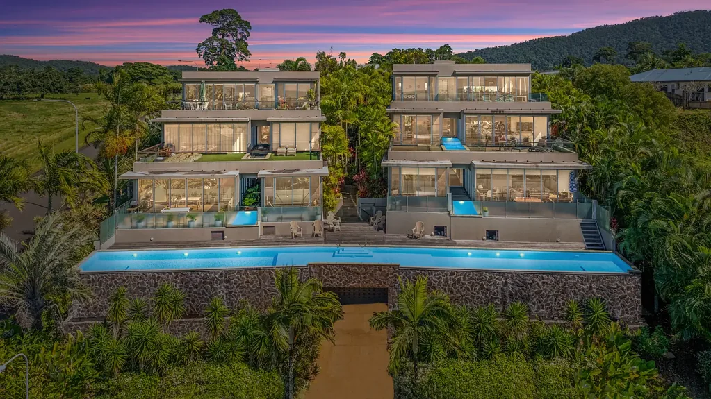 Mission Beach 3房  Elevated Mission Beach Apartment with Panoramic Views!