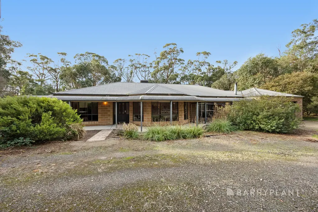 Ross Creek 4ห้องนอน Escape to Your Own Private Bushland Retreat