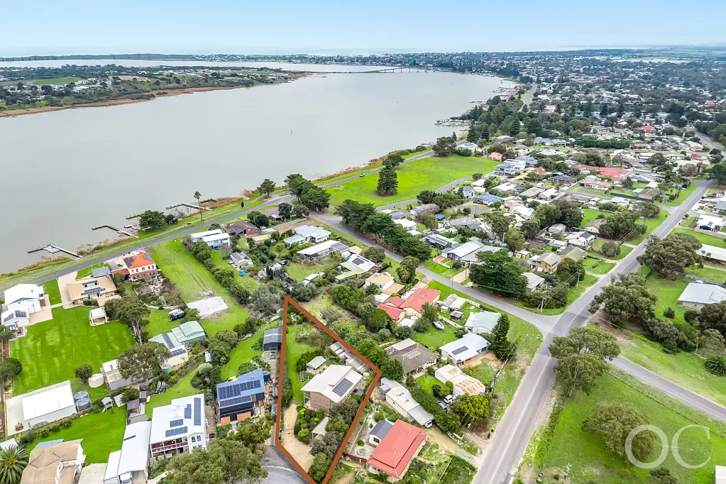 Goolwa North 4 Slaapkamer Open the Door to Your Own Riverside Piece of Paradise