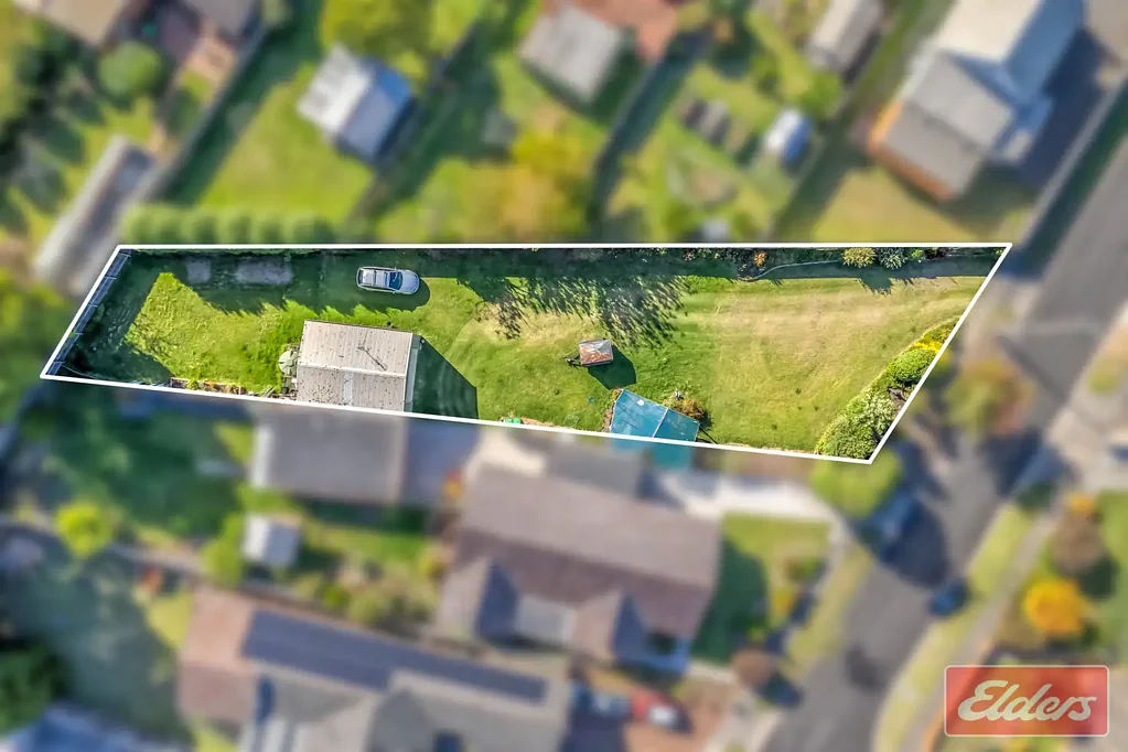 Moe  Vacant Quarter Acre in Town!