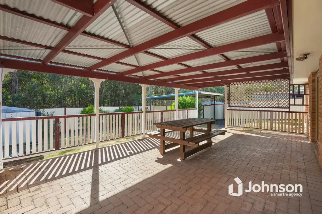 Boronia Heights 3房 带出色户外娱乐区的绝佳住宅！ Fantastic Home with Impressive Outdoor Entertaining!