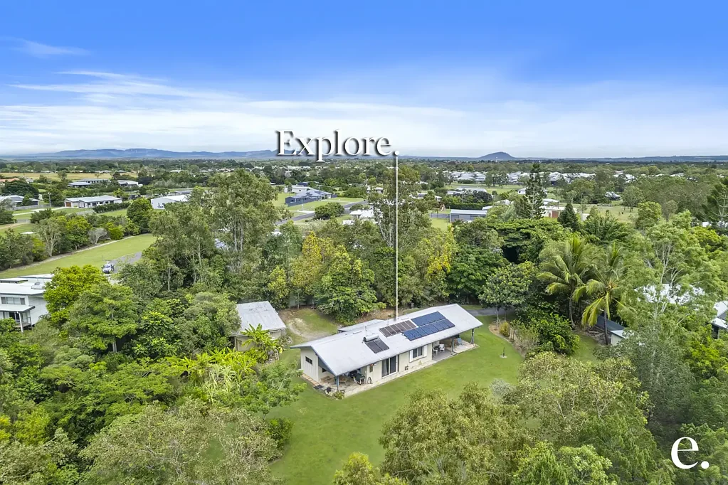 Mareeba 4Kwarto Private Lifestyle Acreage with 3-Dual Living Options, Creek Frontage & Sustainable Living