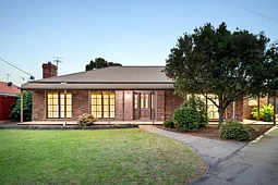 6 Kamona Court, Altona Meadows
