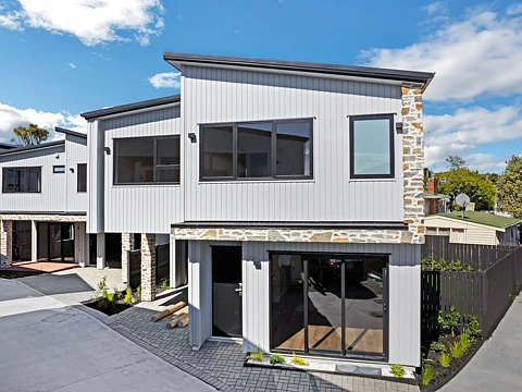 Blockhouse Bay 4房  Brand New Standalone Home with Ample Parking!