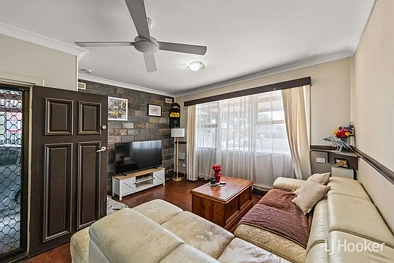 56 Mainwaring Crescent, Davoren Park, SA 5113, 3 slaapkamers, 1 badkamers, House