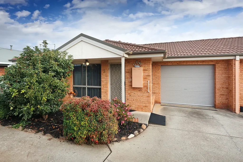 3/1 Kingfisher Drive, West Wodonga, VIC 3690