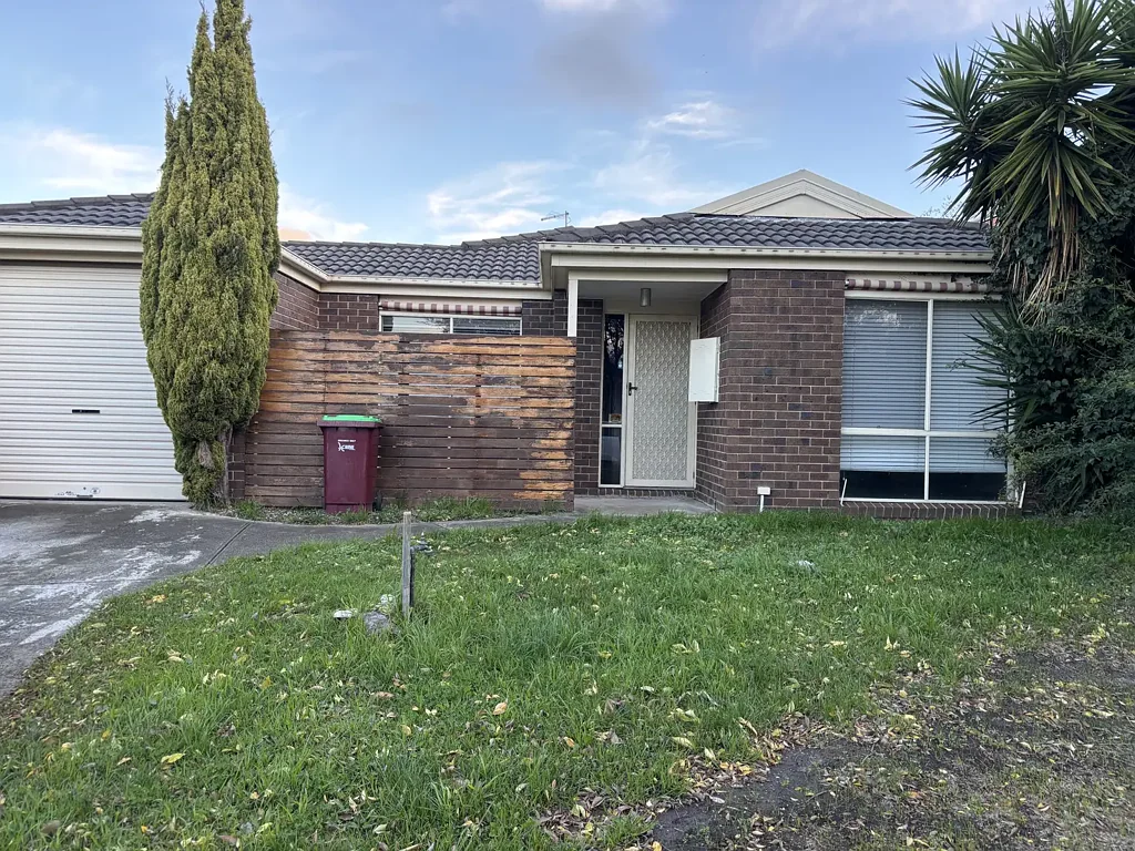 Family Living in the Heart of Roxburgh Park