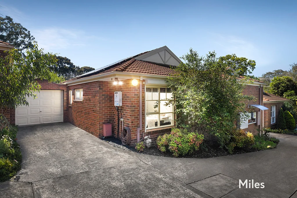 2/25 Ellesmere Parade, Rosanna, VIC 3084