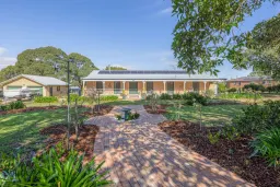 12 BEACON HILL RD, Windella