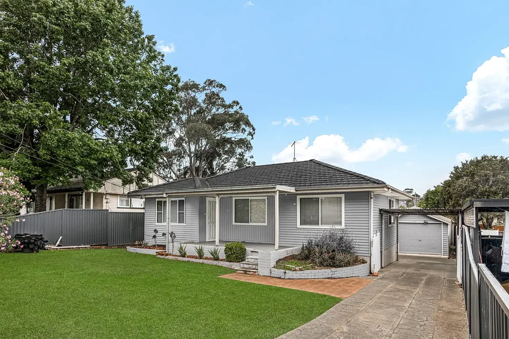 7 Tabali Street, Whalan, NSW 2770