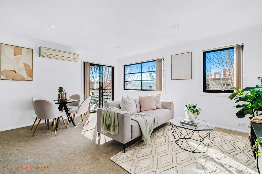 18/108 Athllon Drive, Greenway, ACT 2900