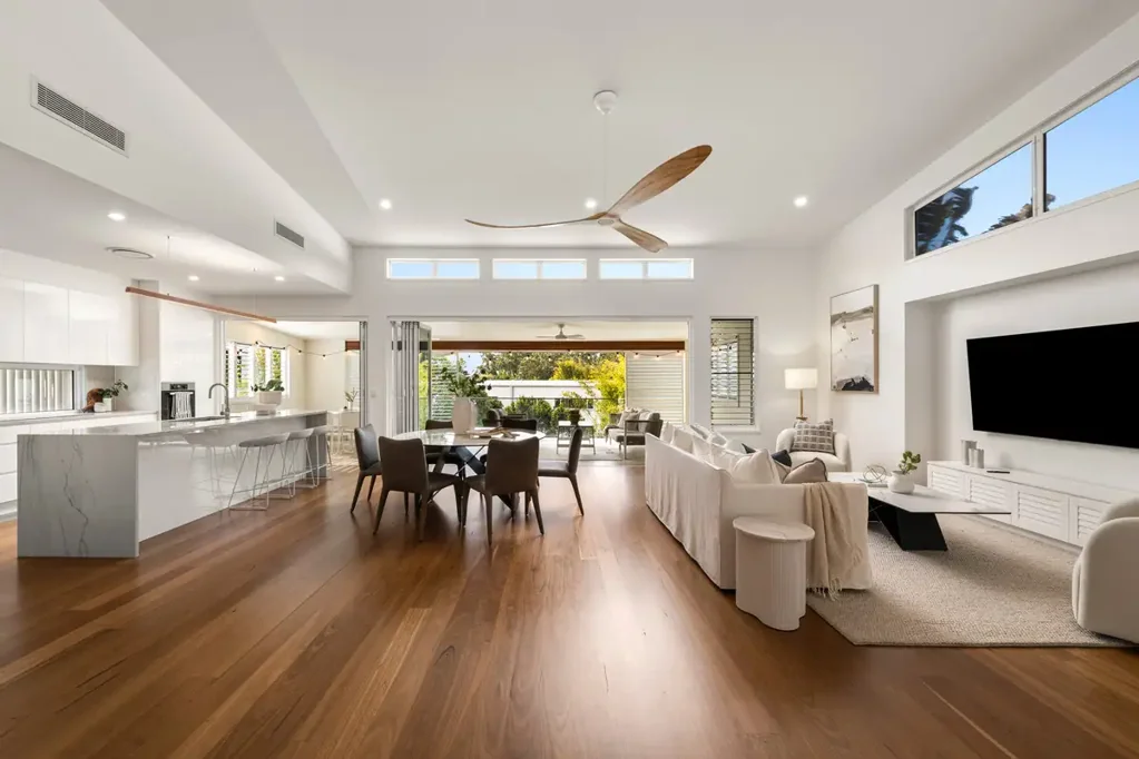 Alexandra Headland 4Moenga NORTH-FACING COASTAL RETREAT WITH RESORT-STYLE LIVING & PATH TO ALEX BEACH